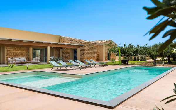 Villa Cavalè: pool, Udendørs, Udvendige