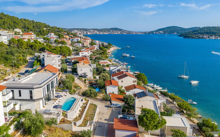 Villa Allina: pool, Visninger