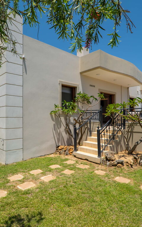 Villa Aetheria: Have, Udendørs, Udvendige