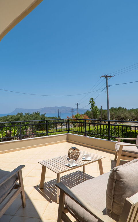 Villa Aetheria: Udendørs, Udvendige