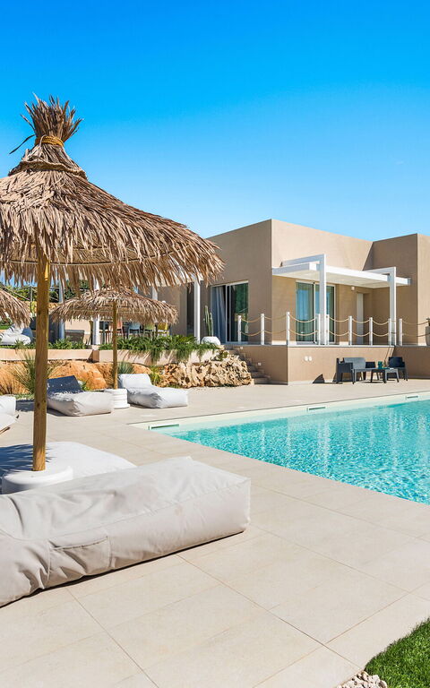 Villa Castalia: Have, pool, Udendørs, Udvendige