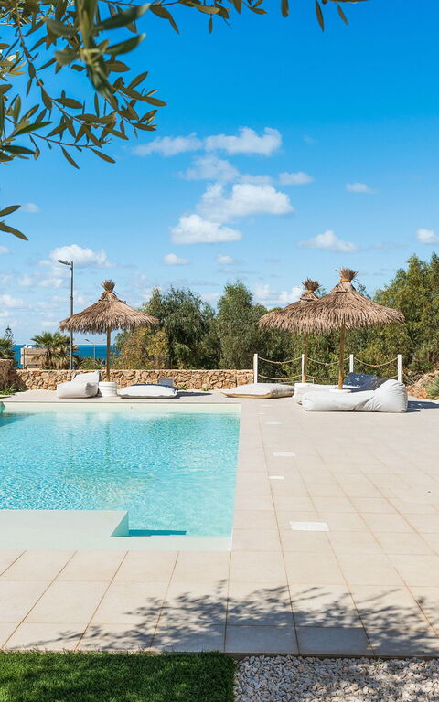 Villa Castalia: pool, Udendørs, Udvendige, Visninger