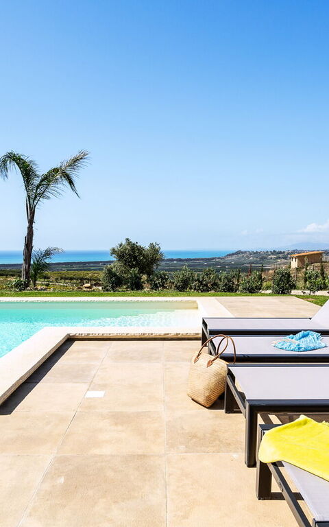 Villa Erakle: pool, Udendørs, Udvendige, Visninger