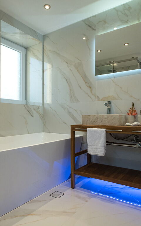 Villa Sunset: Badeværelse