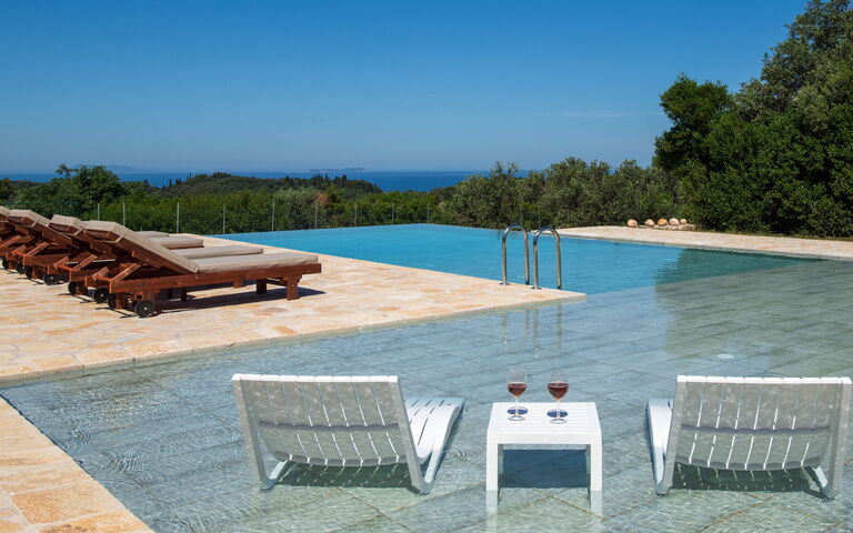 Villa Sunset: pool, Udendørs, Visninger