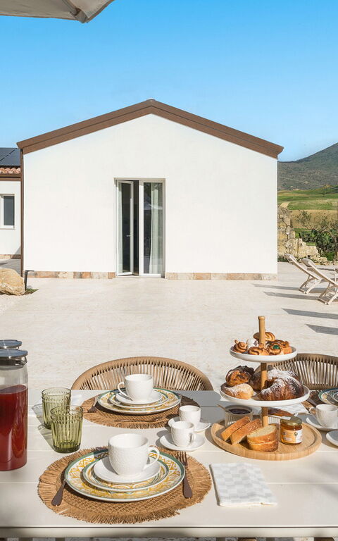 Villa Sike: Altan / terrasse / gårdhave, pool, Udendørs, Udvendige, Visninger