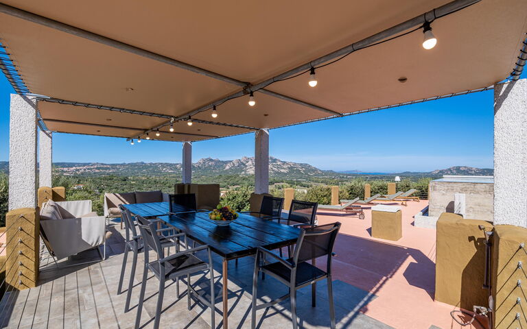 Villa Sole Tra i Ginepri: Altan / terrasse / gårdhave, Udendørs, Udvendige, Visninger