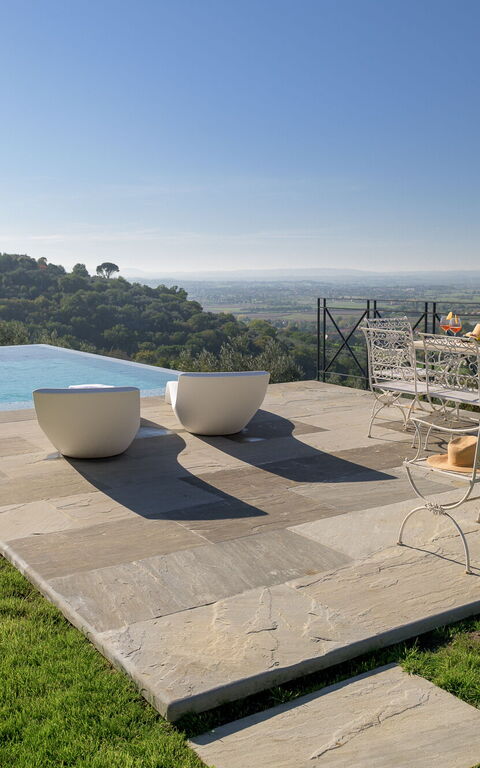 Villa Belvedere: Altan / terrasse / gårdhave, Have, pool, Udendørs, Udvendige, Visninger