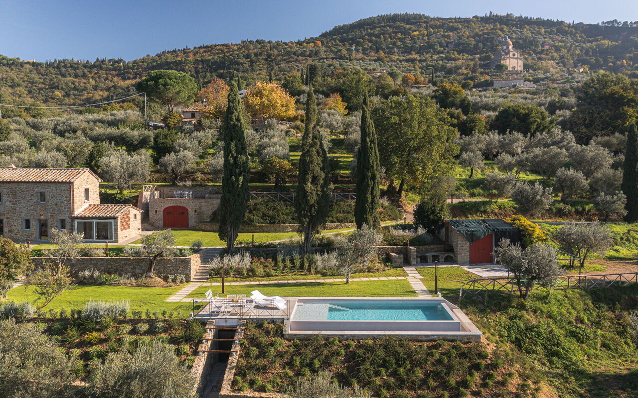 Villa Belvedere: Have, pool, Udendørs, Udvendige, Visninger
