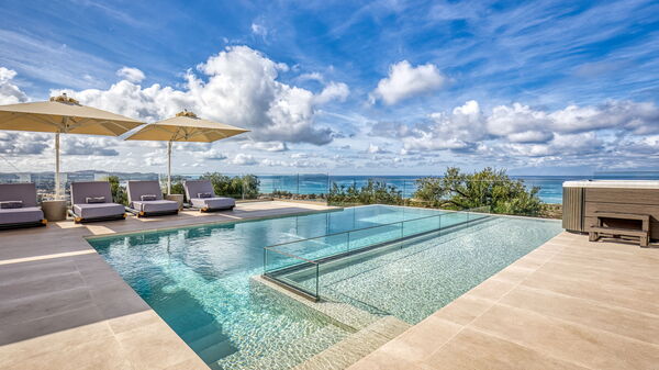 Villa Dominante: pool, Udendørs, Udvendige, Visninger