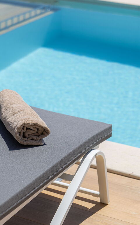 Villa Orientem Bis: pool, Udendørs, Udvendige