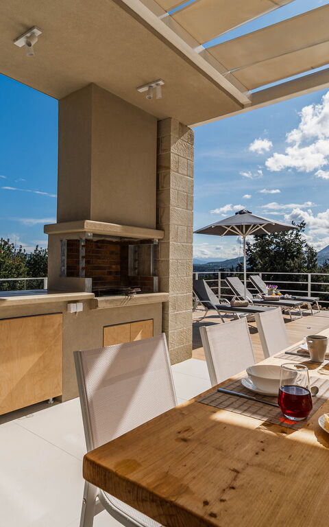 Villa Orientem Bis: Altan / terrasse / gårdhave, Udendørs, Udvendige, Visninger