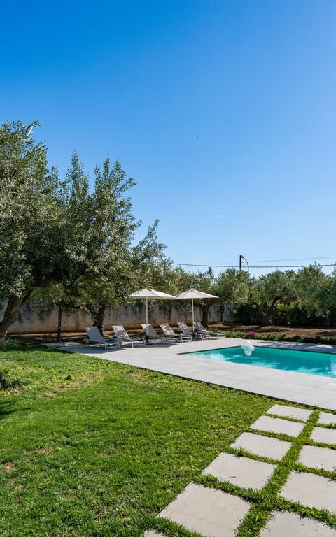 Villa Virginia: Have, pool, Udendørs, Udvendige