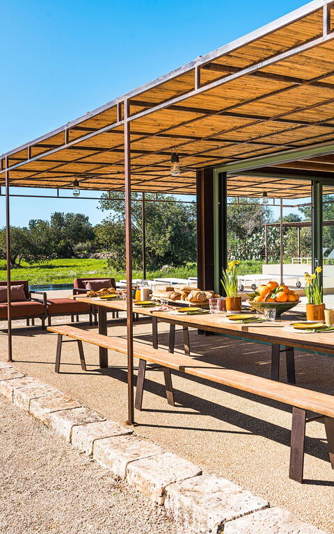 Villa Ninetta: Udendørs, Udvendige