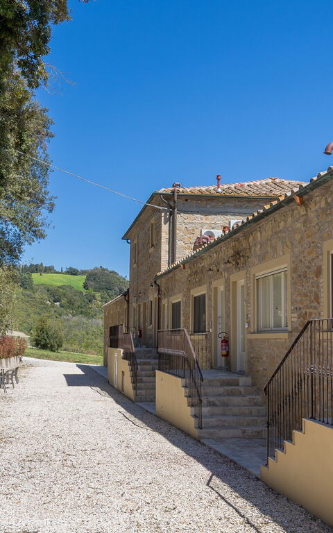 Borgo Ariano: Udendørs, Udvendige