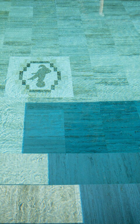 Borgo Ariano: Udendørs, Udvendige