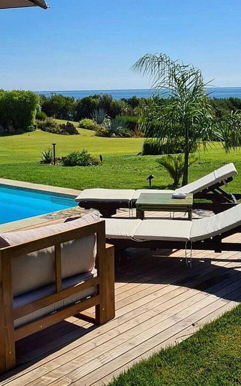 Villa Silenis: Have, pool, Udendørs, Udvendige, Visninger