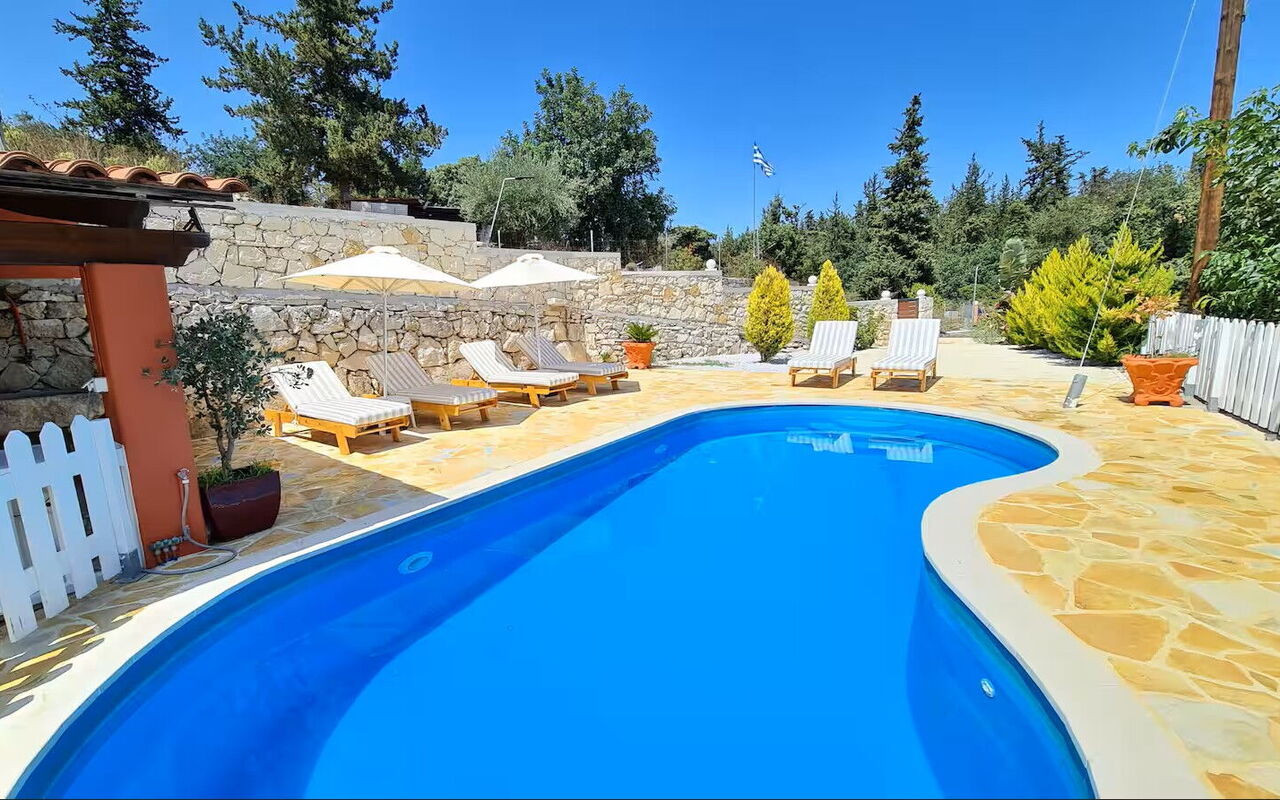 Villa Nikolas: pool, Udvendige