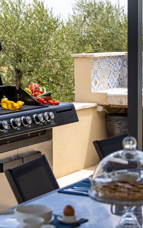 Villa Silvia: Altan / terrasse / gårdhave