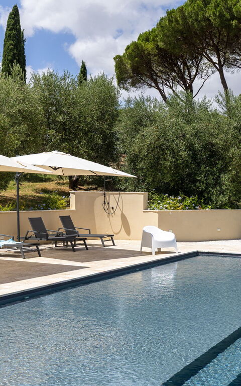 Villa Silvia: pool, Udvendige