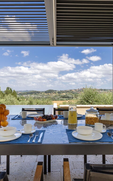 Villa Silvia: Altan / terrasse / gårdhave, pool, Udvendige, Visninger