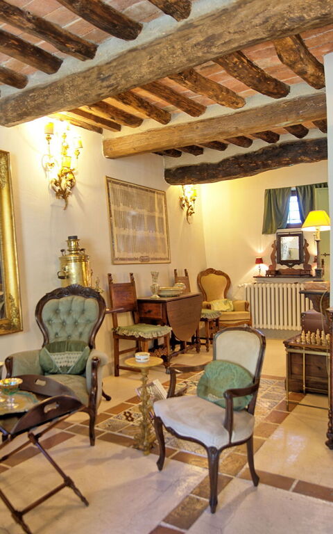 Villa Lonciano - 2026: Andet værelse, Stue