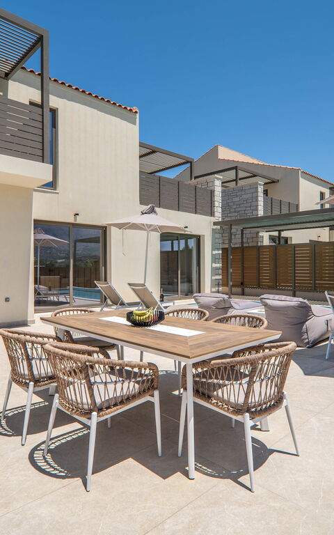 Villa Zen Aphrodite: Altan / terrasse / gårdhave, pool, Udendørs, Udvendige