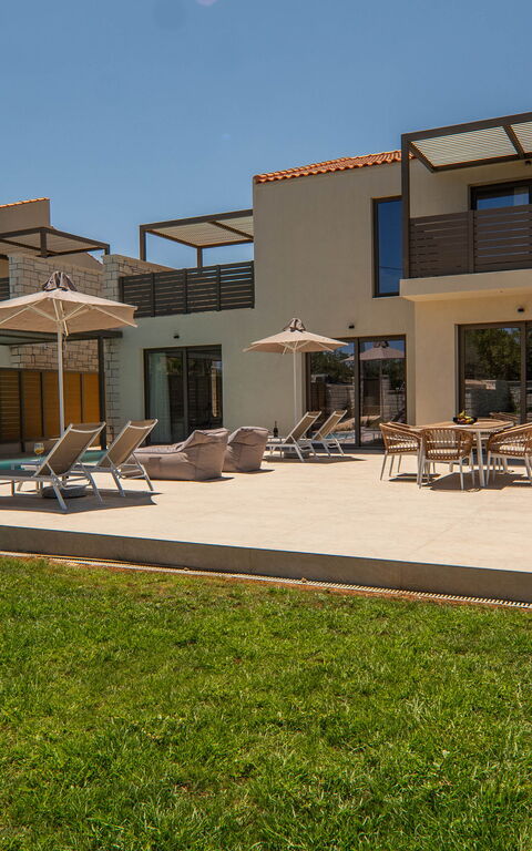 Villa Zen Hera: Udendørs, Udvendige