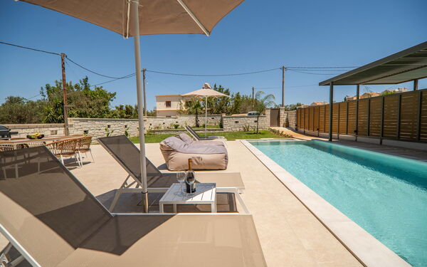 Villa Zen Hera: pool, Udendørs, Udvendige