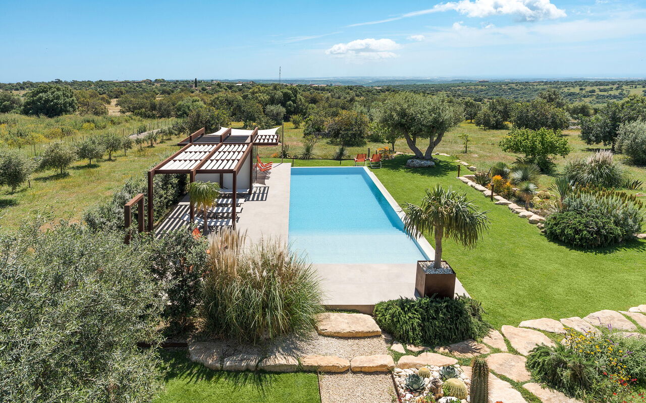 Corte Antigua: Have, pool, Udendørs, Udvendige