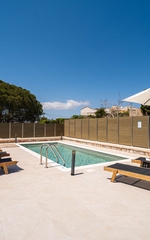 Villa Platon: pool, Udendørs