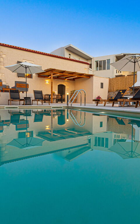 Villa Platon: pool, Udendørs, Udvendige