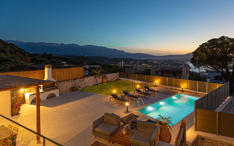 Villa Platon: Altan / terrasse / gårdhave, pool, Udendørs, Udvendige