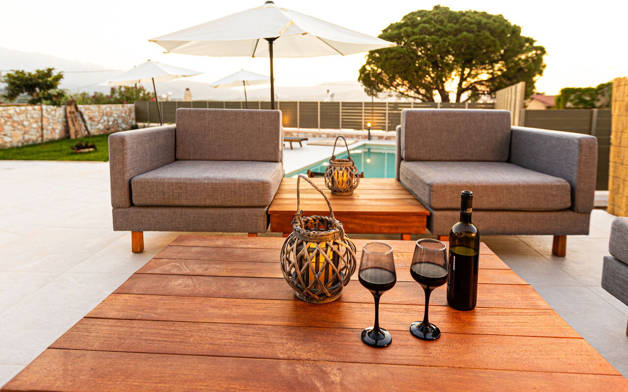 Villa Platon: Altan / terrasse / gårdhave, pool, Udendørs, Udvendige