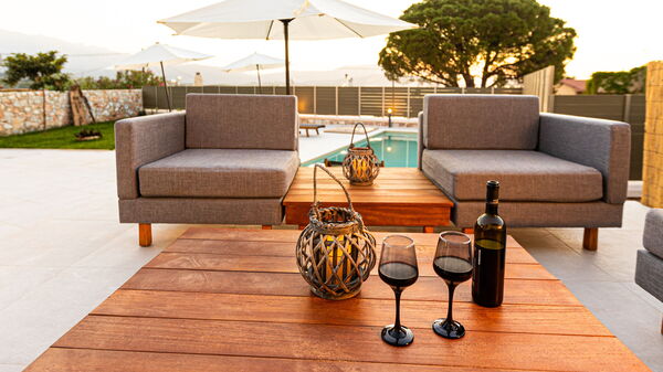 Villa Platon: Altan / terrasse / gårdhave, pool, Udendørs, Udvendige