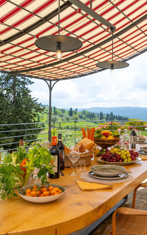 Villa Tenuta Casenuove: Altan / terrasse / gårdhave, Udendørs, Udvendige, Visninger