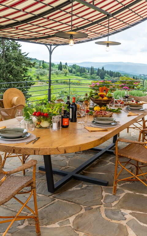 Villa Tenuta Casenuove: Altan / terrasse / gårdhave, Udendørs, Udvendige, Visninger