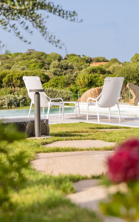 Villa Fior D'acqua: Have, pool, Udendørs, Udvendige