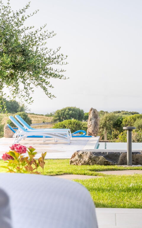 Villa Fior D'acqua: Have, pool, Udendørs, Udvendige