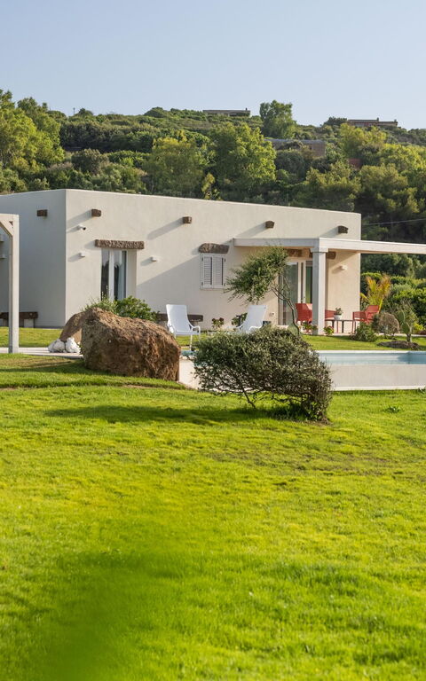 Villa Fior D'acqua: Have, pool, Udendørs, Udvendige