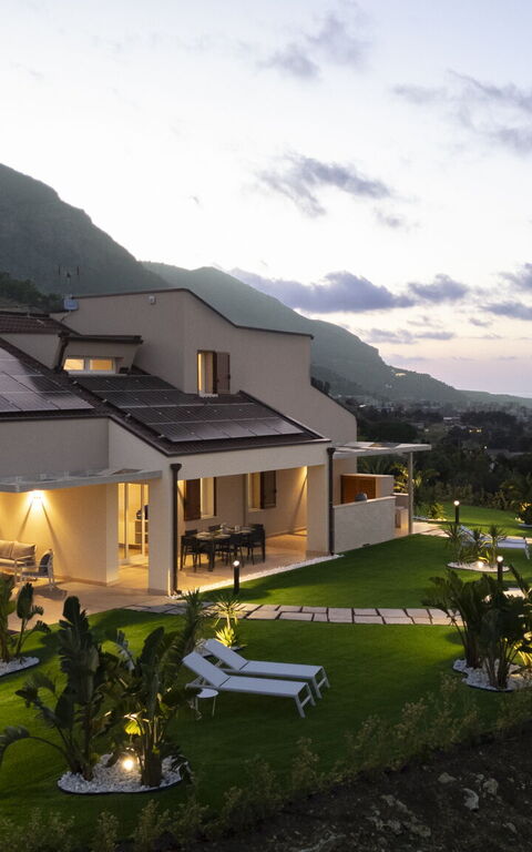 Villa Aversa: Have, Udendørs, Udvendige, Visninger