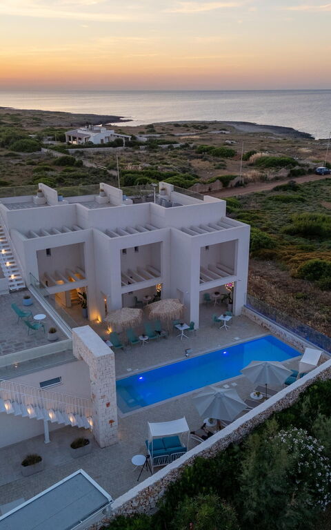 Villa Regina Sul Mare: pool, Visninger