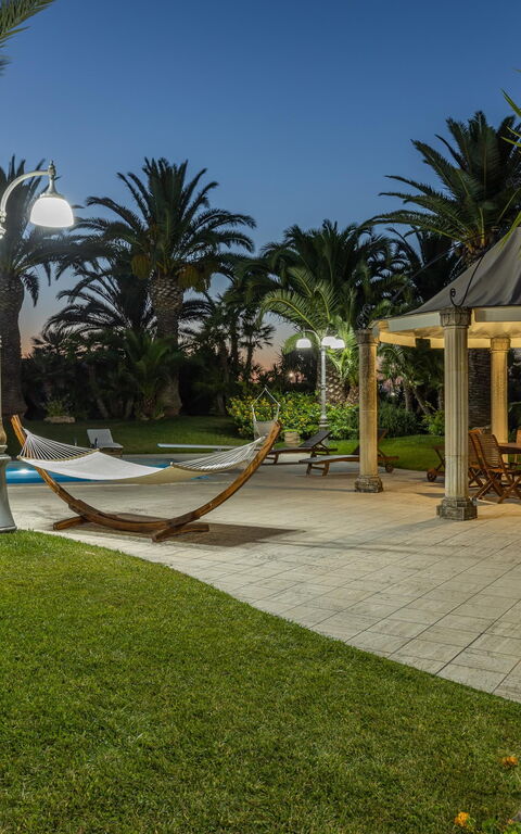 Villa Oasi Di Pace: Have, pool, Udendørs, Udvendige