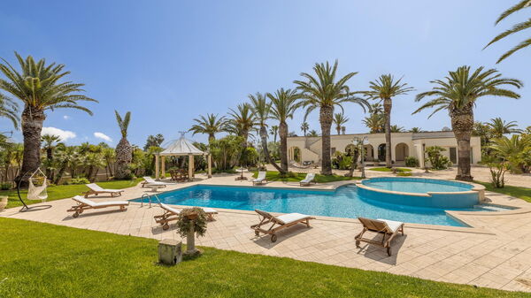 Villa Oasi di Pace: Have, pool, Udendørs, Udvendige