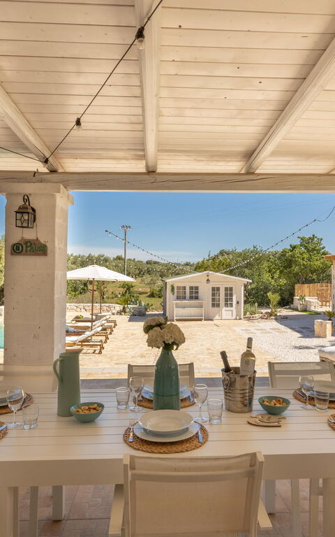 Villa Lampu Di Luce: Altan / terrasse / gårdhave, pool, Udendørs
