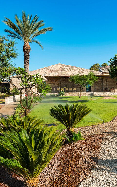 Dimora Spinazzella: Have, Udendørs, Udvendige