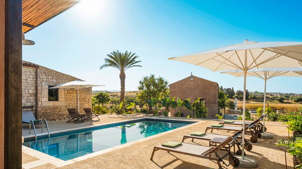 Dimora Spinazzella: pool, Udendørs, Udvendige