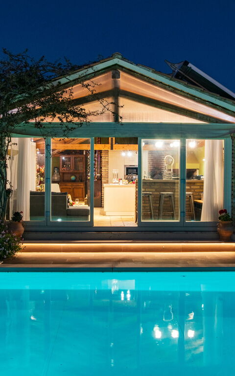 Villa Irida: pool, Udendørs
