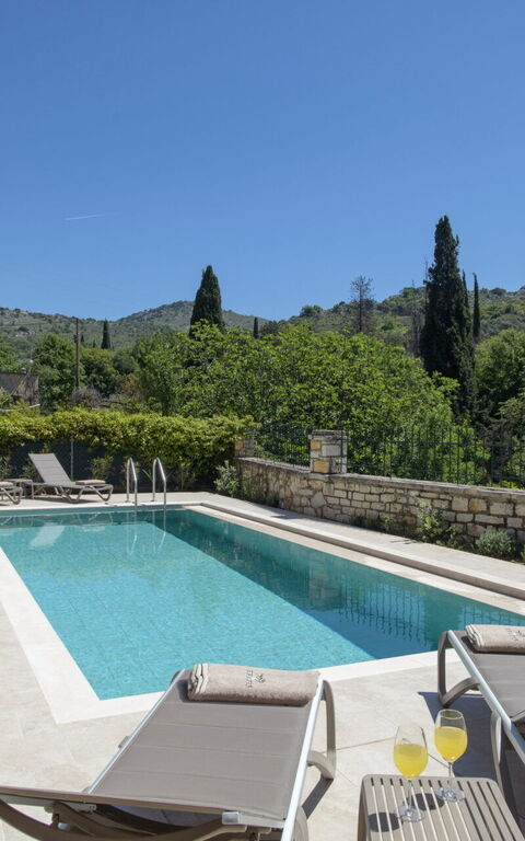 Villa Eleas Ikos: pool, Udendørs, Udvendige