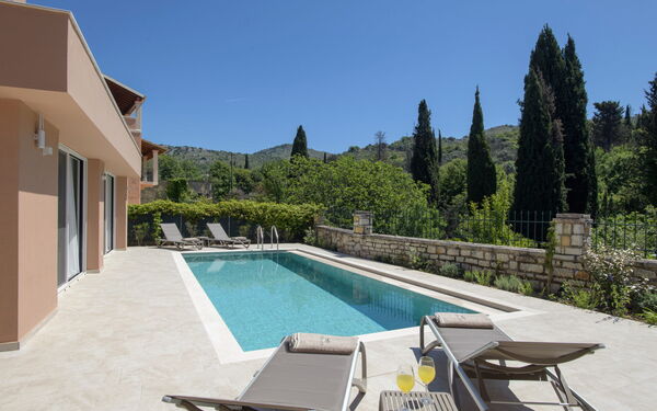 Villa Eleas Ikos: pool, Udendørs, Udvendige